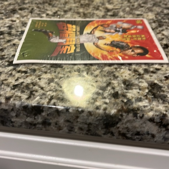 Nike Lebron James Chamber of Fear Postcards Sealed set of 5 new 2004 LJ23 - Picture 4 of 6